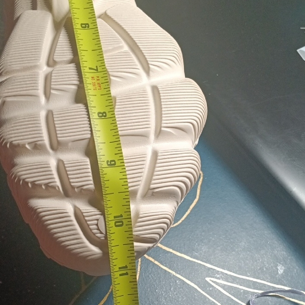 Adidas Cream Mules with Modern Cutout Design - Picture 8 of 8
